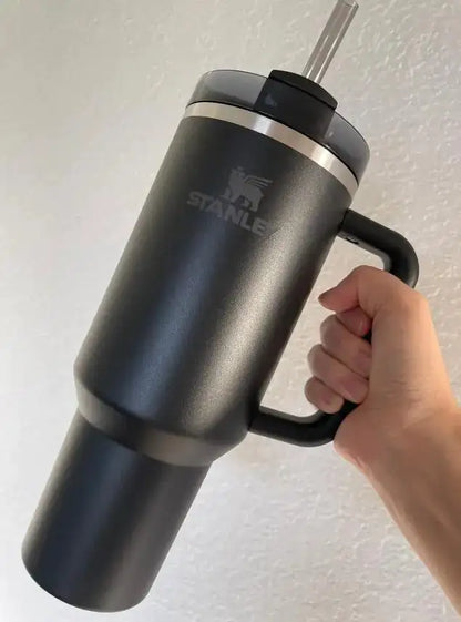 Stanley Insulated Tumbler with Straws H2.0 FlowState Vacuum Flasks