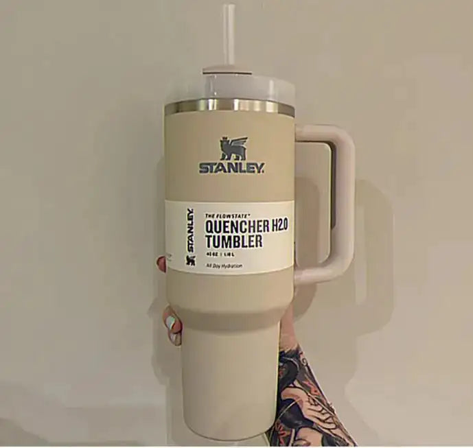 Stanley Insulated Tumbler with Straws H2.0 FlowState Vacuum Flasks